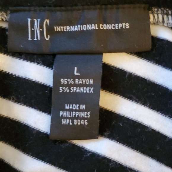 Super flattering skirt - Picture 2 of 3